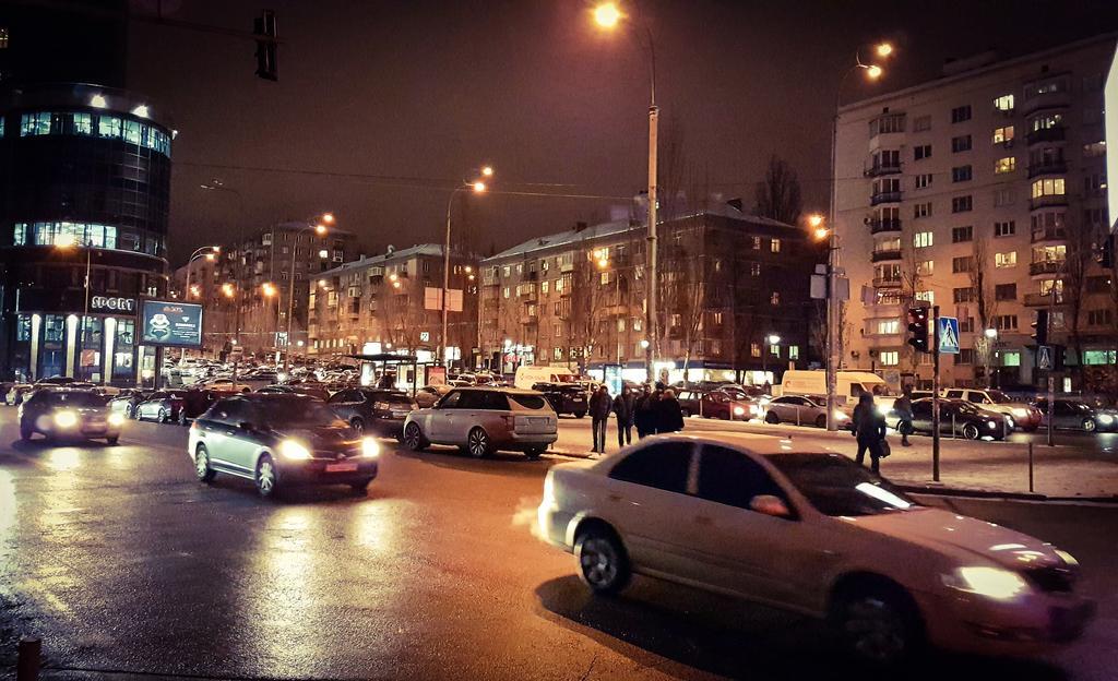 Kyiv Lesi 3 Studio Apartment Dış mekan fotoğraf
