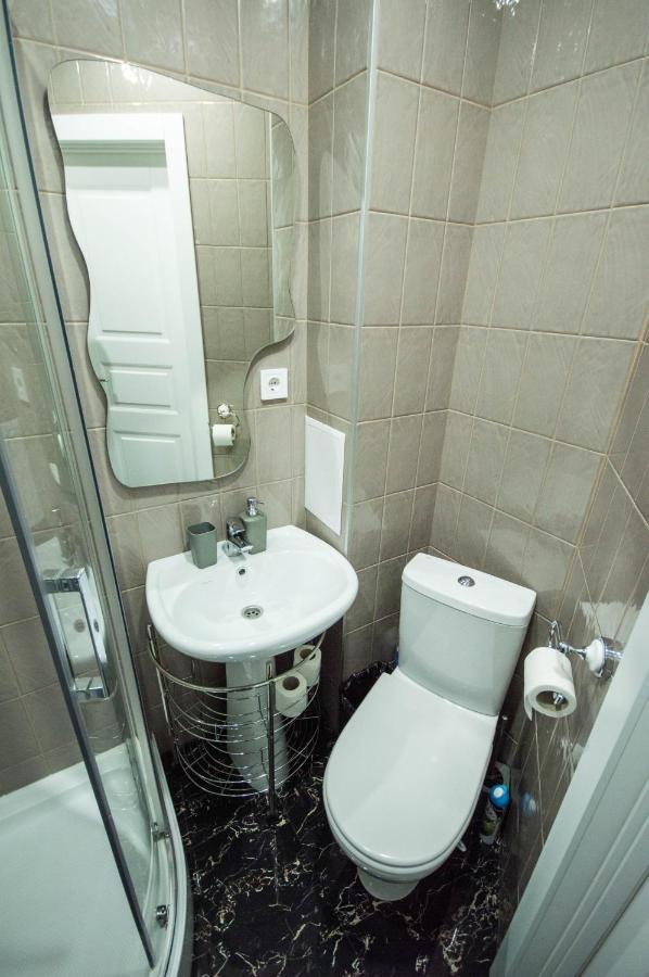 Kyiv Lesi 3 Studio Apartment Dış mekan fotoğraf